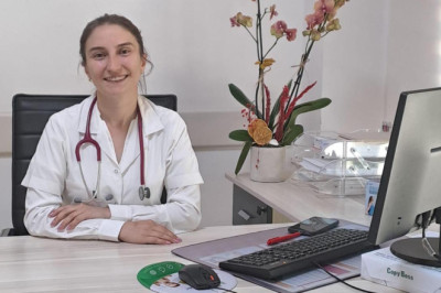 Altınova Devlet Hastanesi’nde Yeni Uzman Hekim Göreve Başladı