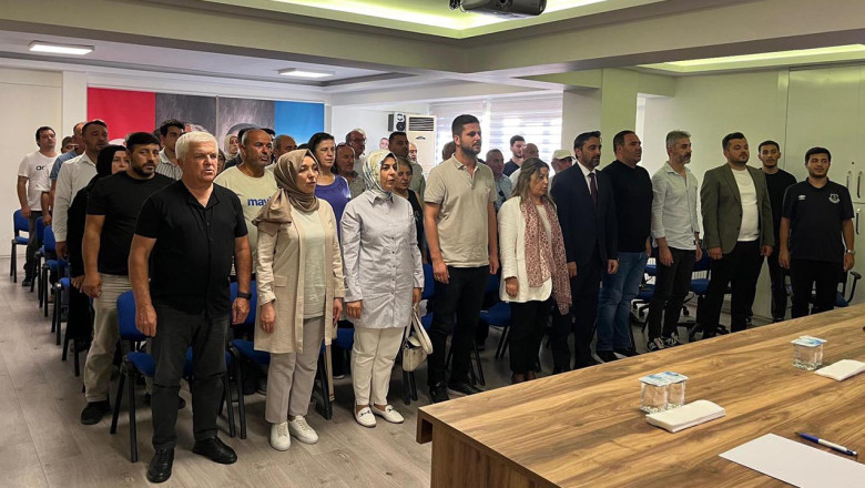 AK Parti Yalova Merkez İlçe Danışma Meclisi Toplantısı Gerçekleşti