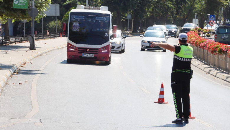 Yalova Belediyesi’nden M Plakalı  Şehir İçi Minibüslerine Kapsamlı Denetim