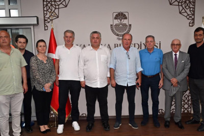 İnce’den Yalova ve Koru Belediyelerine Çıkarma!