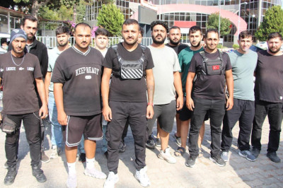 Yalovalı Moto Kuryeler İsyanda: “Arkadaşımızı Ameliyat Edin!”