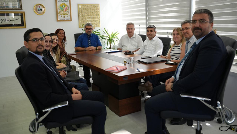 İl İnsan Hakları Kurulu Üyeleri, İl Sağlık Müdürü Kaşıkcı’yı Ziyaret Etti