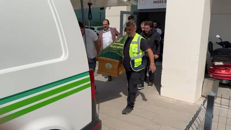 Sanatçı Güllü'nün cenazesi İstanbul'a gönderildi