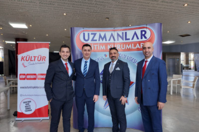 UZMANLAR KOLEJİ LİSESİNDEN 4 EKİM HAYVANLARI KORUMA GÜNÜ ETKİNLİĞİ