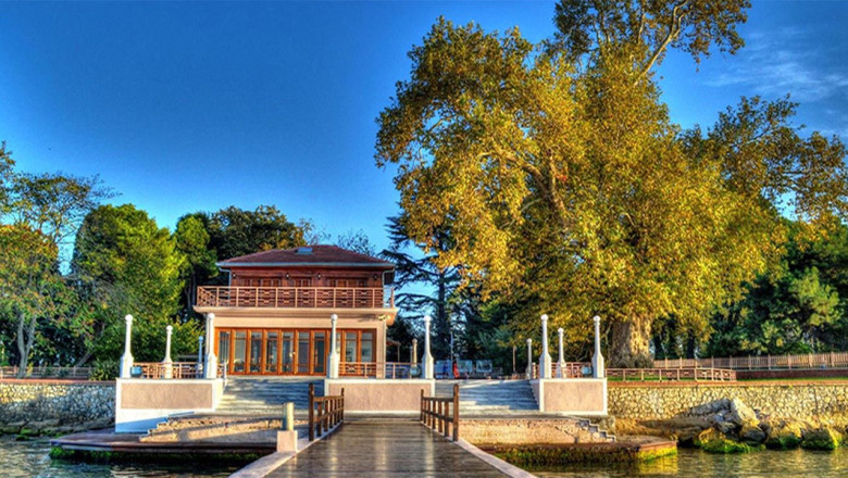 Yürüyen Köşk Ziyaretçi Rekoru Kırıyor