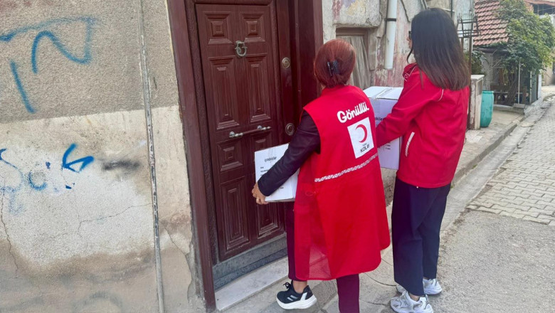 ‘Dertlerine Ortak Olup, Gönüllerine Dokunduk’