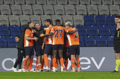Başakşehir, 3 puanı tek golle aldı