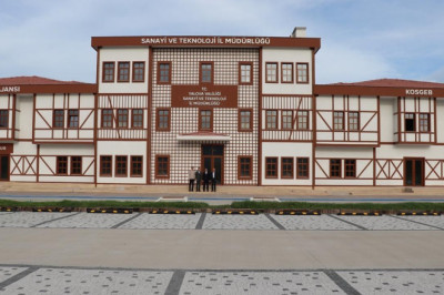 Yalova OSB’de Kamu Kampüsü Ziyareti: Tek Çatı Altında Hizmet Dönemi Başlıyor