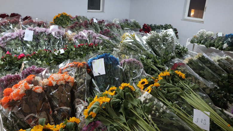 Mezatta Öğretmenler Günü Yoğunluğu