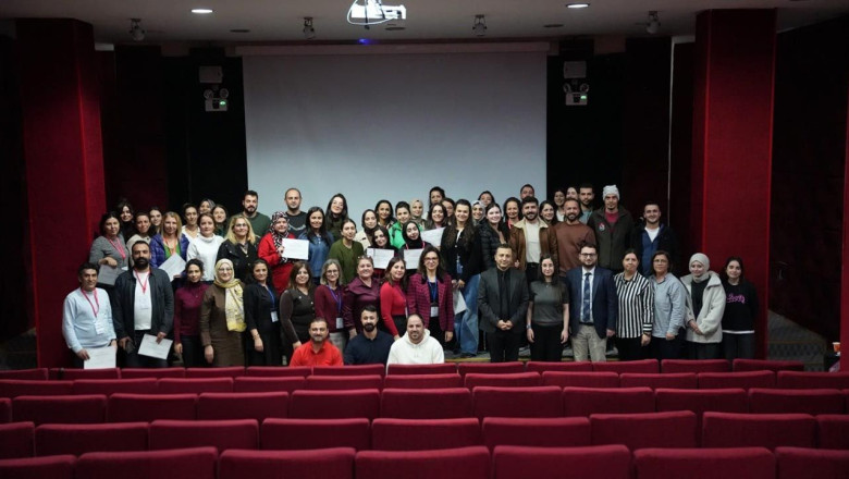 Yalova’da Sağlık Çalışanlarına Yenidoğan Canlandırma Eğitimi
