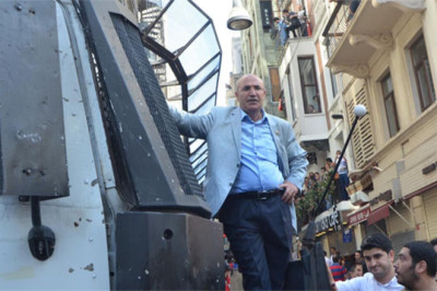 Mahmut Tanal Yalova’ya Geliyor!