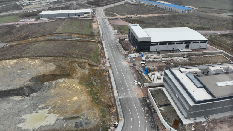 YALOVA AVRASYA OSB'DE ALTYAPI HAMLESİ