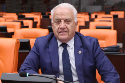 CHP’li Becan: “2026’da Günde 43 Milyar, Saatte 2 Milyar TL Vergi Ödeyeceğiz”