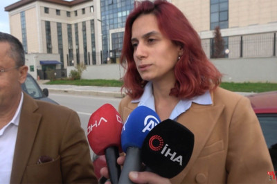 Gözaltına alınan Güllü'nün kızı ve arkadaşının avukatlarından açıklama