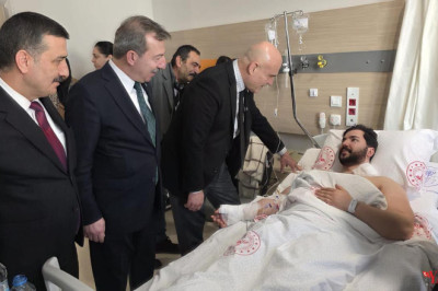 İYİ Parti Heyetinden Yalova’da Şehitler İçin Anma ve Yaralı Polislere Ziyaret