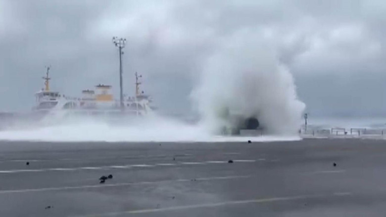 Yalova’daki Fırtınadan Çarpıcı Görüntüler