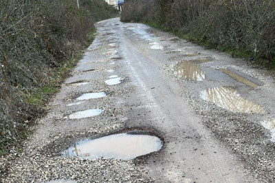 Yalovalı Vatandaşlar Soruyor; “Bu Yol Ne Zaman Yapılacak?”