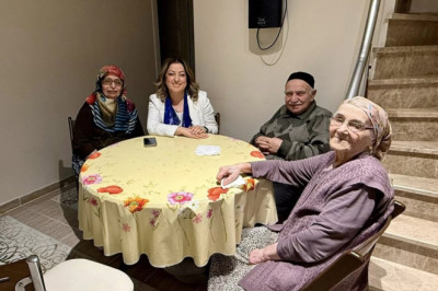 ŞİMŞEK, HAVVA TEYZE’NİN İFTAR SOFRASINA KONUK OLDU