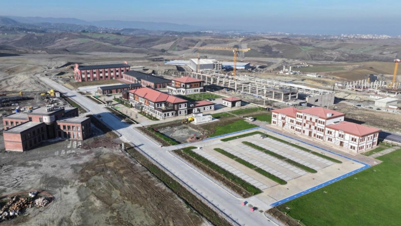 YALOVA OSB’DE ÖRNEK BİR KAMPÜS YAŞAMI