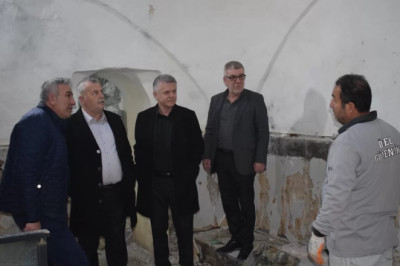 YATIRIMLAR HIZ KESMEDEN SÜRÜYOR