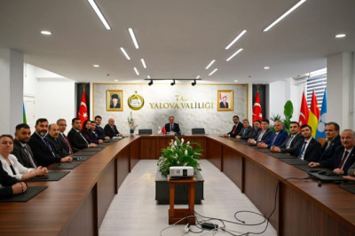 TÜRKİYE KAMU-SEN’DEN VALİ USTA’YA ZİYARET