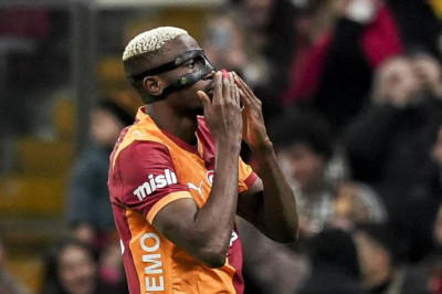 Victor Osimhen: Galatasaray’da mutluyum