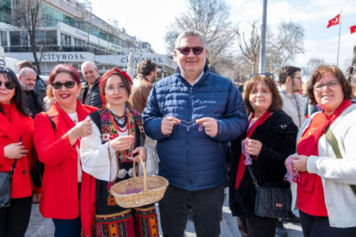 YALOVA’DA MARTENİÇKA COŞKUSU