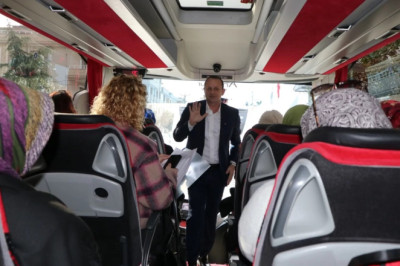 KADINLARI, CAMİLER TURUNA BAŞKAN YELE YOLCULADI