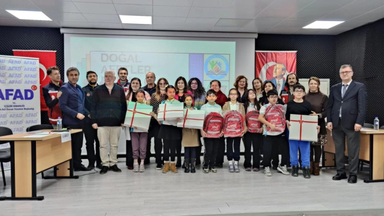 ÖĞRENCİLER HEM EĞLENDİ HEM DE ÖĞRENDİ