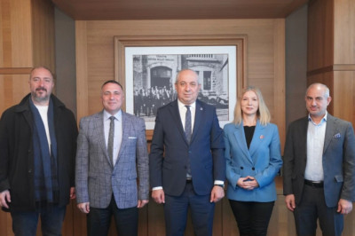 ‘GAZETECİLERİN HAK KAYIPLARI VAR’