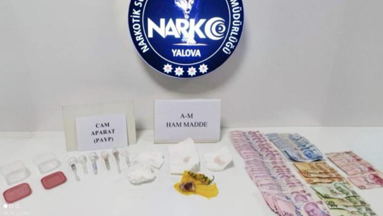 Yalova’da Uyuşturucu Operasyonu: 3 Sokak Satıcısı Tutuklandı