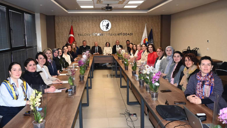 GÜREL’DEN ÜRETEN KADINLARLA ANLAMLI BULUŞMA