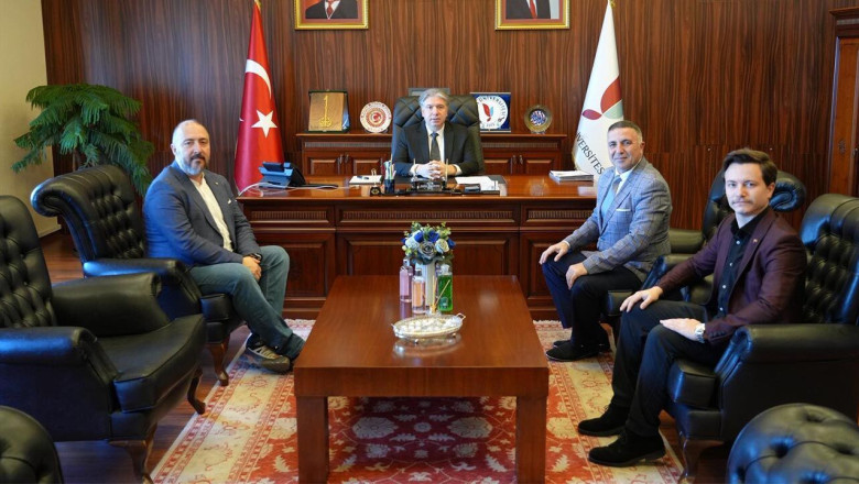 Yalova Gazeteciler Cemiyeti’nden Üniversiteye Ziyaret