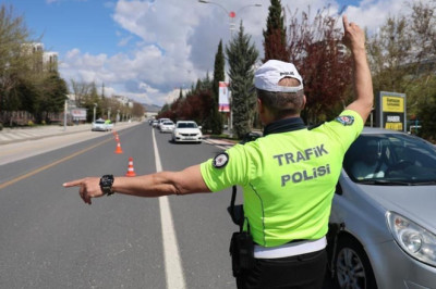 Yalova’da Öğrencilere Uygulamalı Trafik Eğitimi