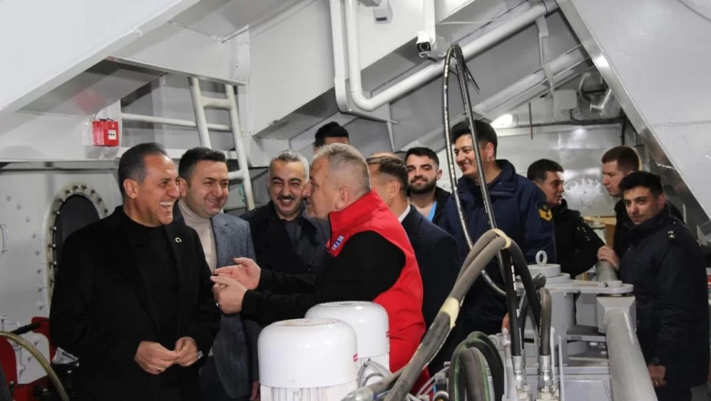 VALİ USTA, BALIKÇILARLA İFTAR YAPTI