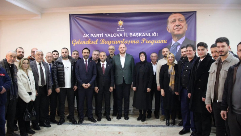 AK PARTİ YALOVA TEŞKİLATI BAYRAMLAŞTI