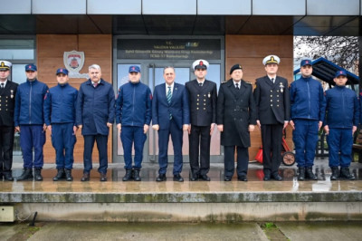 VALİ USTA BAYRAMDA SAHADAYDI