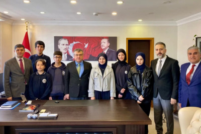 ÖĞRENCİLERDEN ANLAMLI ZİYARET