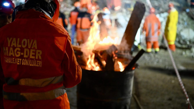 ‘DEPREM GERÇEĞİNİ UNUTMAYIN!’
