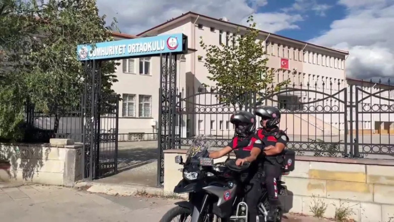 GÜVENLİ OKUL İÇİN YENİ ADIMLAR ATILIYOR