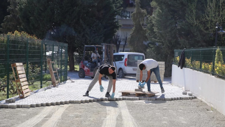 ÇİFTLİKKÖY’DE ASFALTLAMA ÇALIŞMALARI BAŞLIYOR