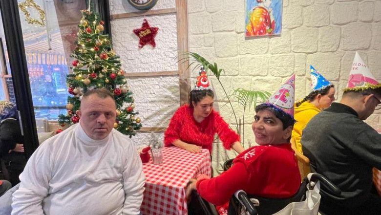 LUEN CAFE’DE DOYASIYA EĞLENECEKLER