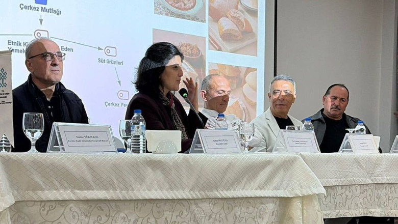 Yalova’da “Topraktan Tabağa: Göçle Gelen Zenginlik” Söyleşisi Düzenlendi