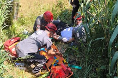 Yalova’da Dereye Uçan Araçtan Sağ Çıktı