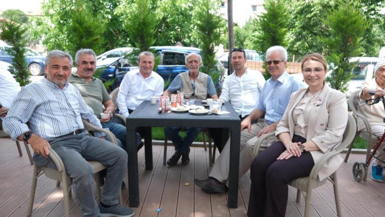 CUMHURİYET PARKI ALTINOVA’YA ÇOK YAKIŞTI