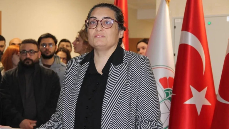 DUYGU BAYAR ÖKSÜZ’E YENİ GÖREV