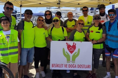 Yeşilay Gönüllüleri Yalova’da Pedal Çevirdi