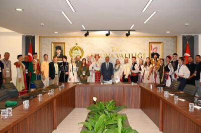 HALK DANSLARI EKİPLERİNDEN VALİ USTA’YA ZİYARET