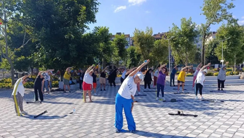 Çınarcıklı Kadınlar Yeni Güne Sporla Başladı