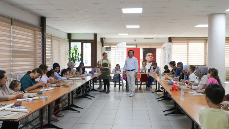 MİNİK ELLER SERAMİK ATÖLYESİNDE